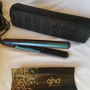 ghd professional Straightener.